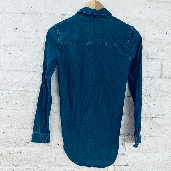 Vans Denim Polka Dot Denim top
Button Down
sizeXS blue - Picture 3 of 7